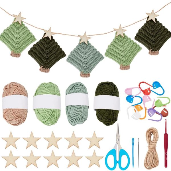 Crochet Banner Wreath Beginner Christmas Ornament Kit - Tree Wreath Starter Supplies DIY Craft Kit for Adults with Step-by-Step Video Tutorial